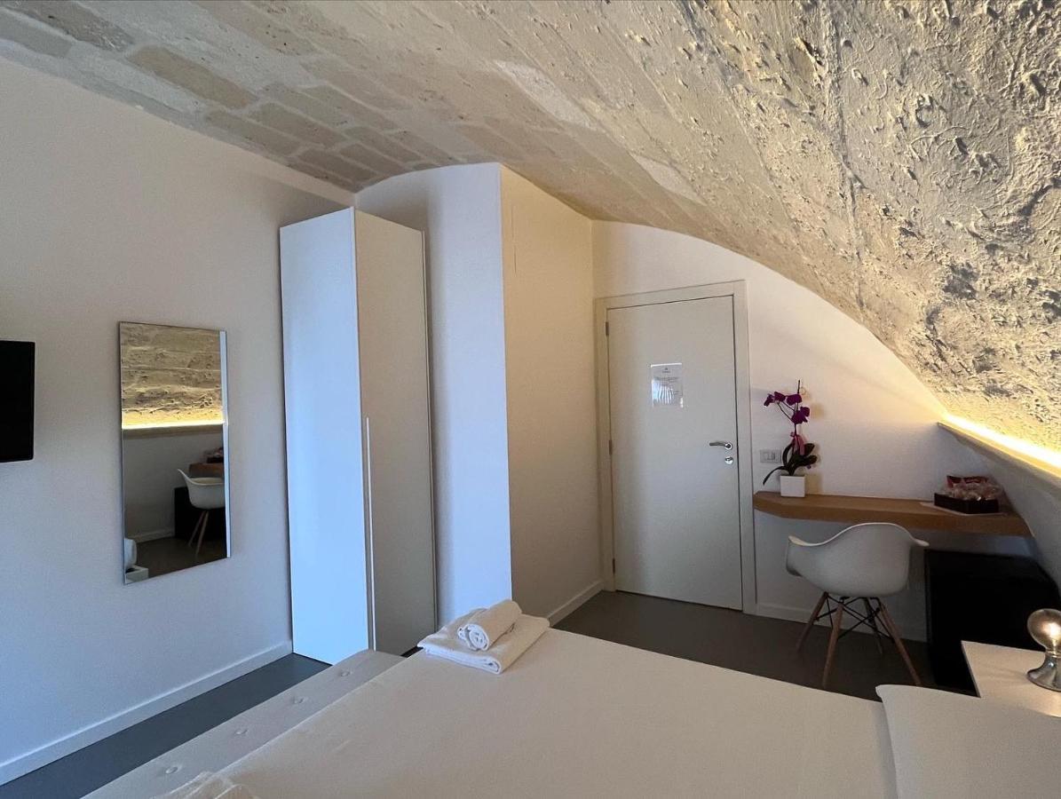 Il Giramondo Suite&Room Self Check-In Matera Bagian luar foto
