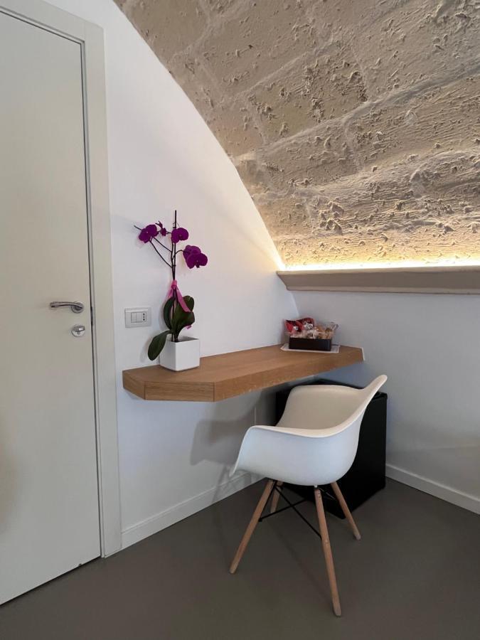Il Giramondo Suite&Room Self Check-In Matera Bagian luar foto